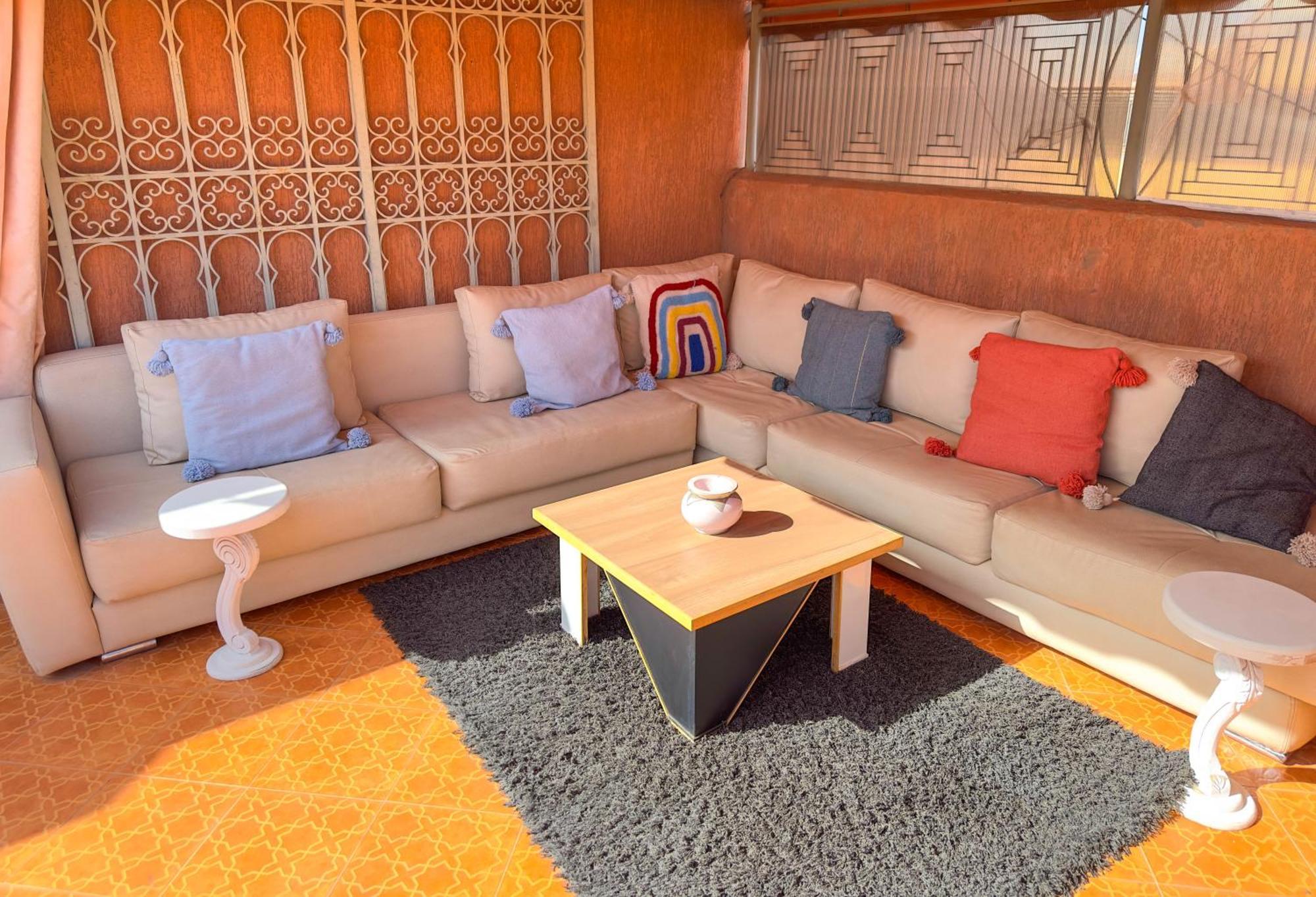 Rare ! Duplex Avec Vue Sur Les Toits De Marrakech Appartement